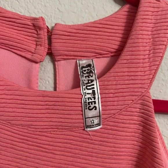 Beauties Elegant Halter-Neck Pink Kids Dress with Floral & Sequin Accents SZ 12 - Picture 5 of 5